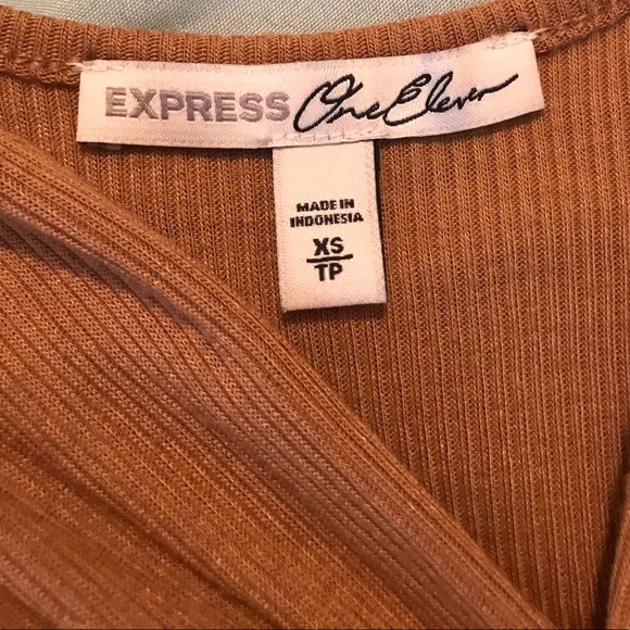 🎯EXPRESS One Eleven Tank/Crop - Picture 2 of 9